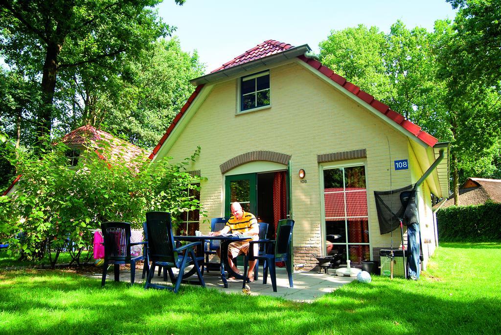 Roompot Recreatiepark De Tolplas Vriezenveen Номер фото